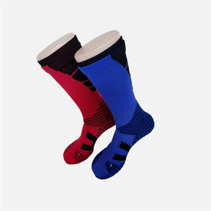 Visokokvalitetne sportske muške čarape